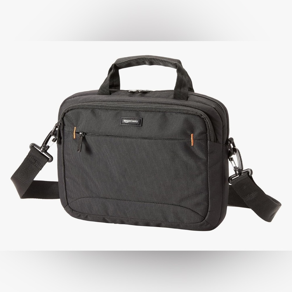 Amazon Basics Laptop and Tablet Bag Case